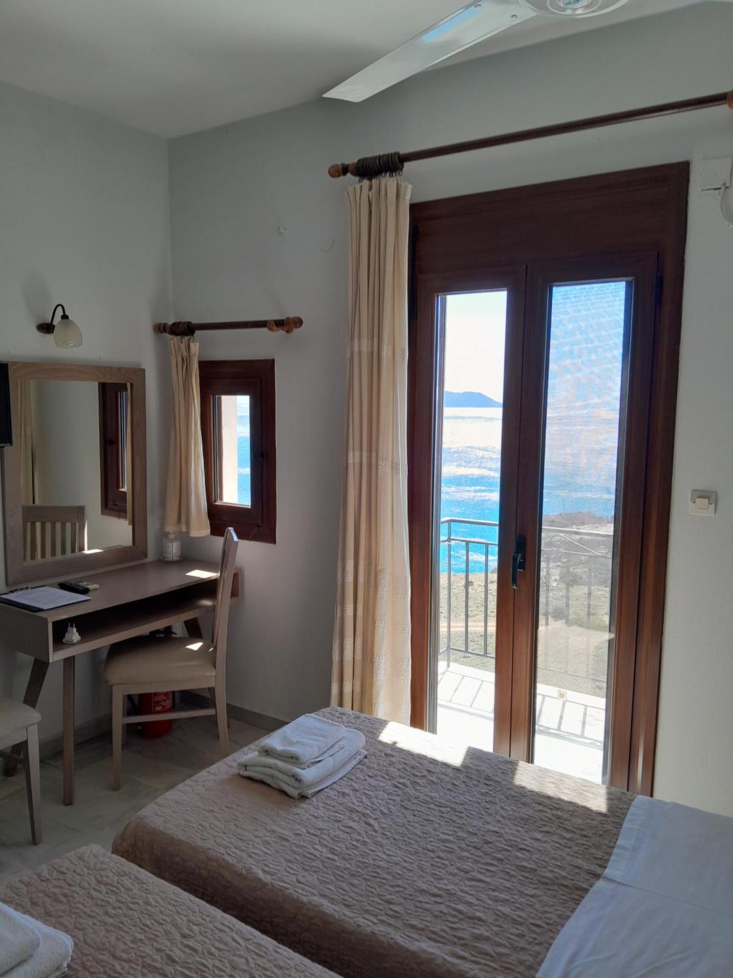Kavos Melissa Studios Agios Pavlos  Luaran gambar