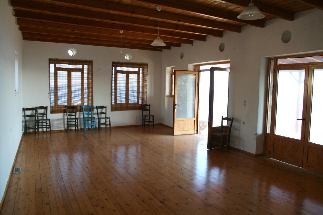 Kavos Melissa Studios Agios Pavlos  Luaran gambar